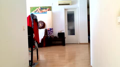 Linda online show from February 20, 2025, 10:27 am