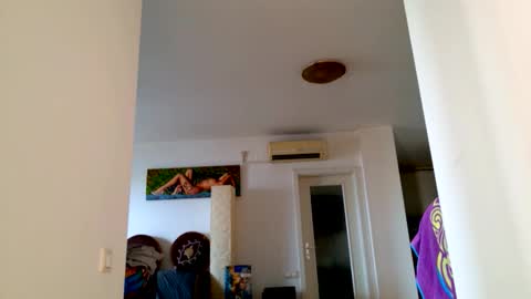 Linda online show from September 10, 2025, 6:13 am