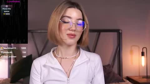 your Linda is back online show from February 11, 2025, 11:32 am