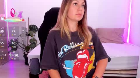 Linda  --  online show from September 21, 2025, 4:08 pm