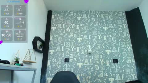  Lindsey  online show from November 13, 2025, 12:59 pm