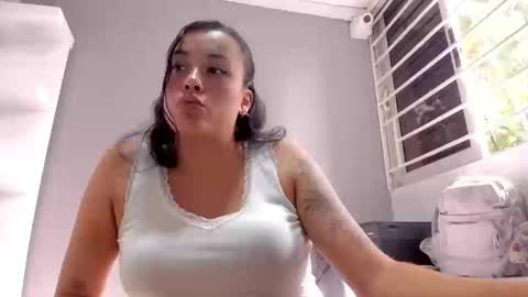Lindsy online show from September 12, 2025, 1:44 pm