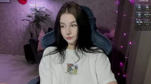 Lina online show from June 29, 2026, 4:51 pm