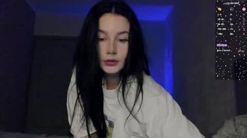 Lina online show from July 15, 2026, 2:22 pm