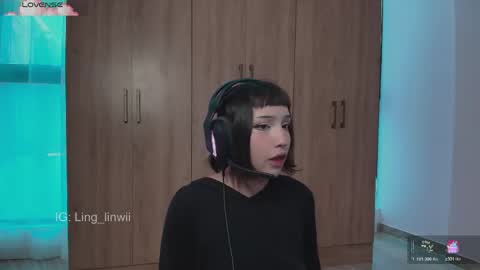 Snapshot of ling_meow chatting on June 8, 2026, 1:11 pm Ling online show from June 8, 2026, 1:11 pm