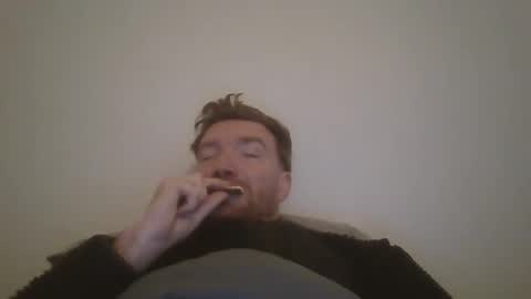 Snapshot of linguistixx333 chatting on February 8, 2026, 3:26 pm linguistixx333 online show from February 8, 2026, 3:26 pm