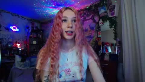 Lin online show from December 1, 2025, 10:15 pm