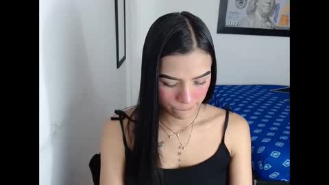 lina online show from October 20, 2025, 4:57 am