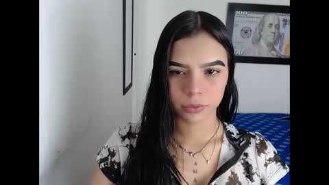 lina online show from October 26, 2025, 5:57 am