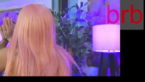 Luciana online show from March 12, 2025, 12:10 am