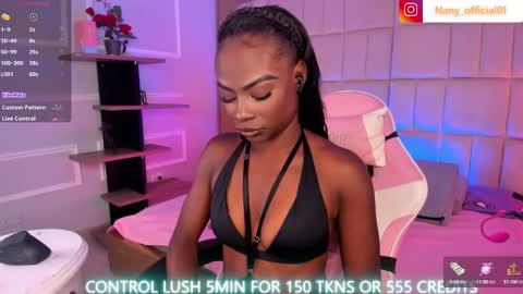Snapshot of linsyadams chatting on January 15, 2025, 8:37 pm     online show from January 15, 2025, 8:37 pm