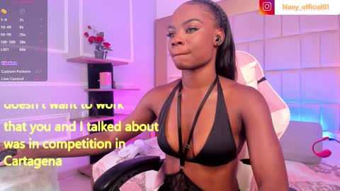 Snapshot of linsyadams chatting on January 30, 2025, 8:53 pm     online show from January 30, 2025, 8:53 pm