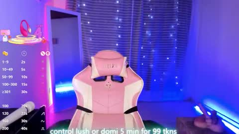 Snapshot of linsyadams chatting on September 26, 2025, 5:28 pm     online show from September 26, 2025, 5:28 pm