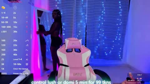 Snapshot of linsyadams chatting on October 28, 2025, 8:55 pm     online show from October 28, 2025, 8:55 pm