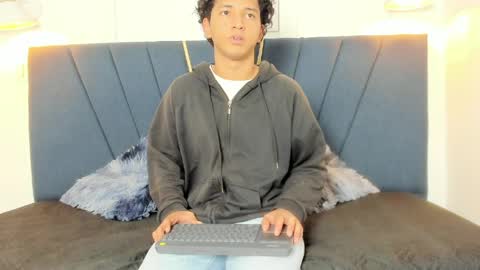 lio18_cum online show from April 2, 2026, 8:17 pm