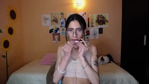 Lio online show from February 5, 2025, 2:08 am