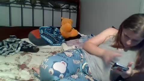 Snapshot of lion_and_bunny chatting on June 30, 2026, 12:33 am Kinky-Redneck online show from June 30, 2026, 12:33 am