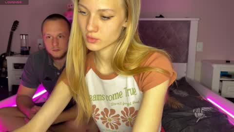 Daisy and Ratibor online show from April 8, 2026, 5:46 pm