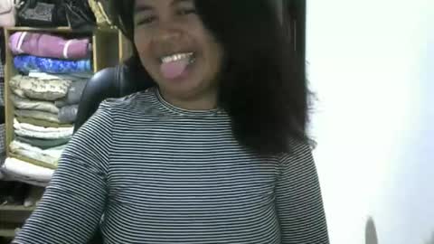 Snapshot of liora_selene chatting on May 27, 2026, 2:52 am liora online show from May 27, 2026, 2:52 am