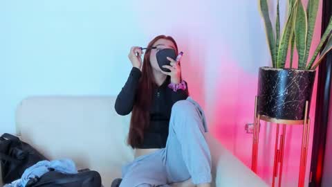 Liorah wolf online show from March 24, 2026, 7:52 pm