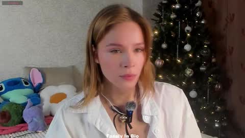 Lina online show from January 7, 2026, 1:30 am