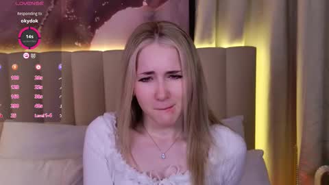 Snapshot of lirakink chatting on November 17, 2025, 4:29 am lirakink online show from November 17, 2025, 4:29 am