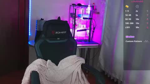 lirara online show from November 30, 2025, 10:52 am