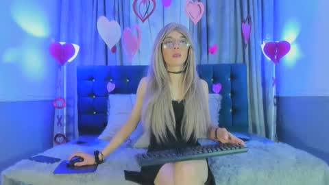 Lis  online show from February 7, 2026, 4:05 am