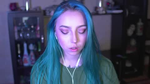 Snapshot of lis_silver chatting on May 3, 2026, 6:25 pm Lisa online show from May 3, 2026, 6:25 pm