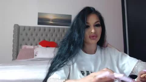 Lisa online show from March 8, 2026, 8:34 pm