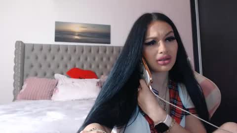 Lisa online show from March 19, 2026, 8:57 pm