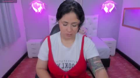 Lisa online show from March 1, 2025, 11:39 am