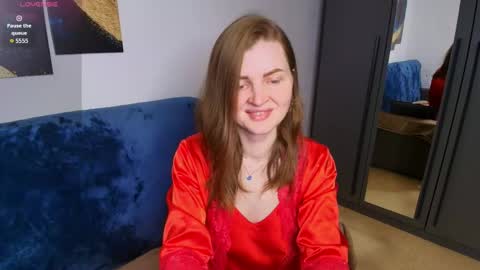 Snapshot of lisa__evans chatting on May 20, 2026, 2:18 am Lisa online show from May 20, 2026, 2:18 am