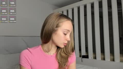 Lisa online show from November 16, 2025, 4:01 pm