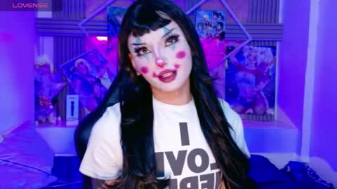 lisa_sparkleee online show from June 4, 2026, 3:23 am