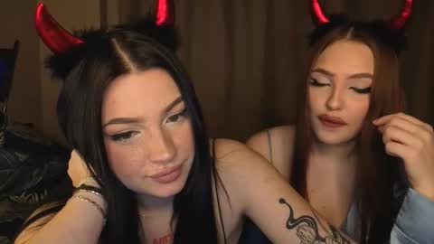 Lisa and Den online show from October 27, 2025, 3:05 pm