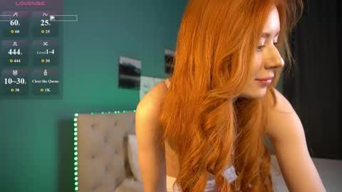 Lisa online show from April 19, 2026, 12:11 am