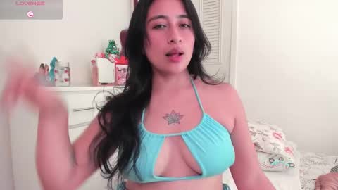 LisaHadwiin online show from December 16, 2025, 6:46 pm
