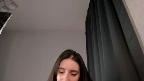 Lisa online show from January 25, 2025, 1:21 am