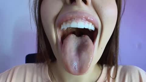 Lisbet online show from December 15, 2025, 9:41 pm