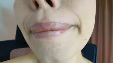 Lisbet online show from March 19, 2026, 3:05 pm