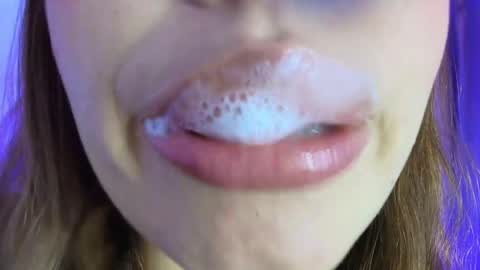 Snapshot of lisbet_21x chatting on May 30, 2026, 5:21 pm Lisbet online show from May 30, 2026, 5:21 pm