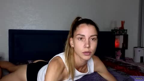 Lisi4ka online show from September 18, 2025, 4:42 pm