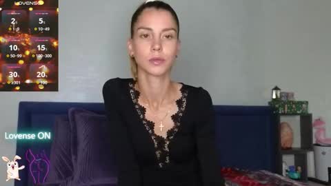 Kris Maks online show from September 23, 2025, 4:32 pm