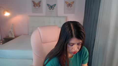 Snapshot of liss_black chatting on January 3, 2025, 12:30 pm Andrea online show from January 3, 2025, 12:30 pm