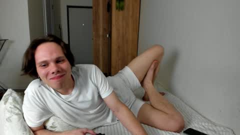 Alfie online show from December 3, 2024, 2:16 pm