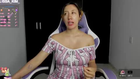 Snapshot of lissa_kim_ chatting on January 11, 2025, 9:57 am Lissa Kim online show from January 11, 2025, 9:57 am