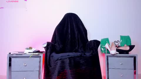Lissa Kim online show from July 9, 2026, 4:33 pm