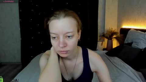 Lissa online show from December 21, 2025, 8:10 am