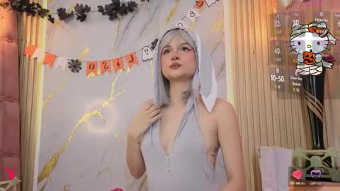 LISSA DUPONT online show from October 27, 2025, 11:47 am